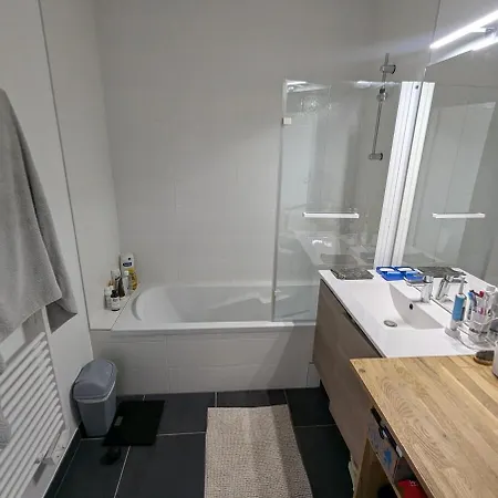 For 2 People In Apartment *